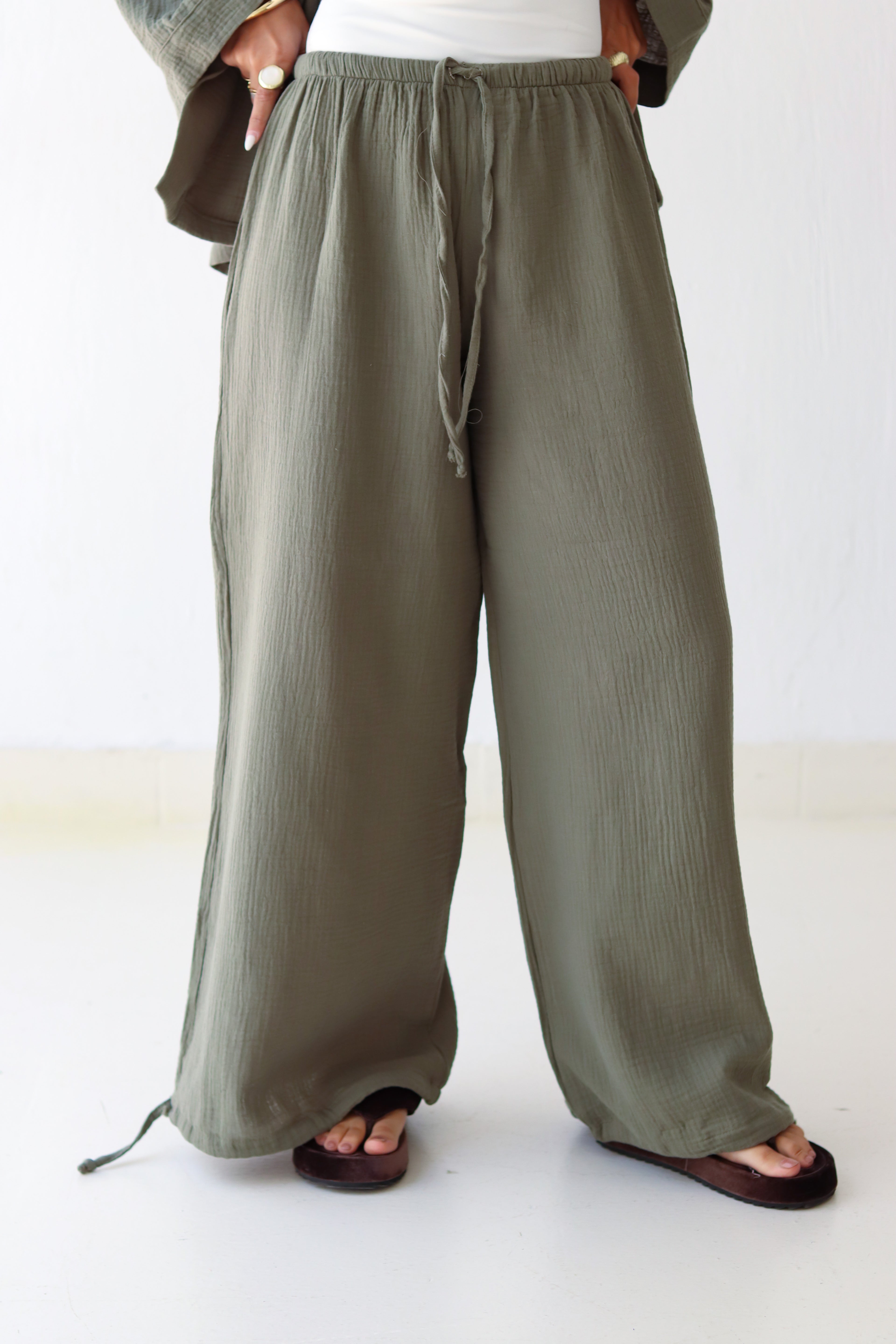 The Kynd Pants in Olive